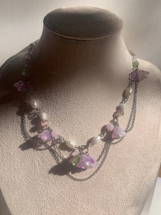 Flower necklace