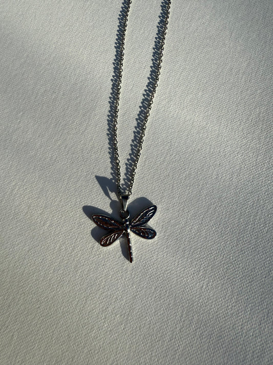 Dragonfly simple necklace